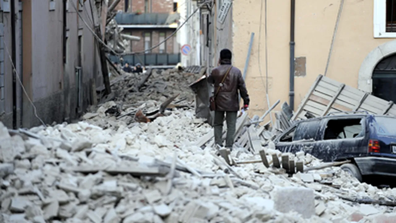 Seismul din Italia a avut circa 10.000 de replici în decurs de o săptămână