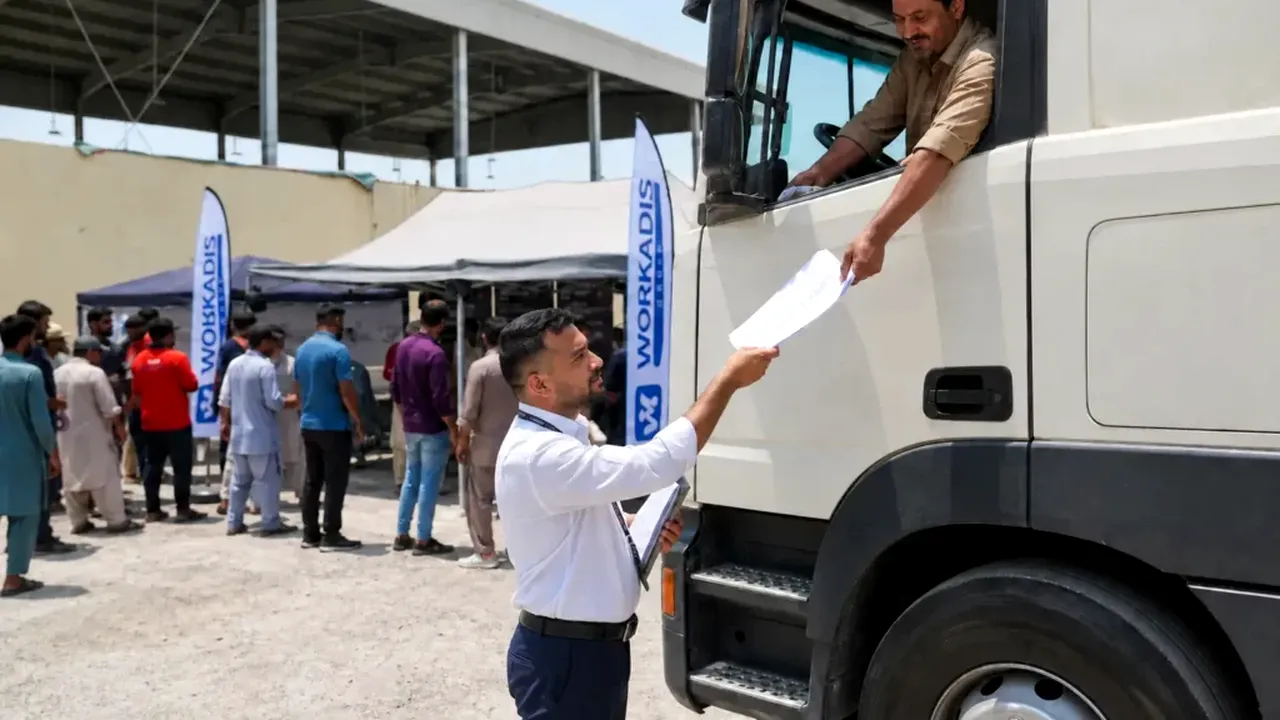 România își rezolvă deficitul de șoferi profesioniști recrutând în Dubai