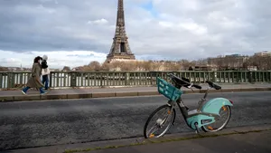 O importantă capitală europeană intră într-un blocaj de o lună, pe fondul temerilor celui de-al treilea val al epidemiei