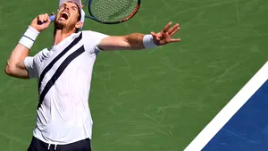 Andy Murray revine în forţă. Fostul campion mondial a oferit o demonstraţie de senzaţie pentru a-l învinge pe japonezul Nishioka în cinci seturi