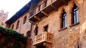 ZONA FRICII. ROMÂN LA VERONA. Episodul 3: Restaurante închise şi carabinieri în loc de gladiatori, aşa arată noul peisaj din Verona