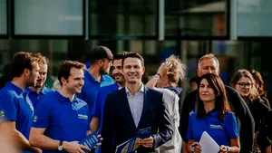 (P) Interviu. Secretarul general al PNL, Robert Sighiartău: Pentru Klaus Iohannis au semnat cei mai mulţi români: peste 2.200.000 de semnături 