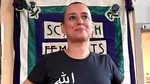 Libertatea ca insultă. Activistă feministă, trimisă la închisoare pentru că a purtat un tricou pe care scria „Allah este lesbiană”