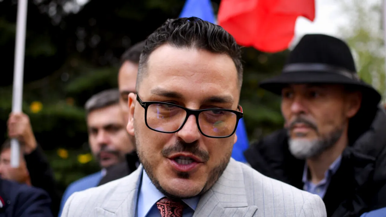 Va mai apărea Makavelli pe buletinele de vot după ce s-a retras?