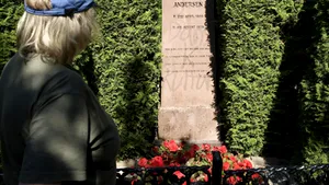 Mormântul scriitorului Hans Christian Andersen a fost profanat