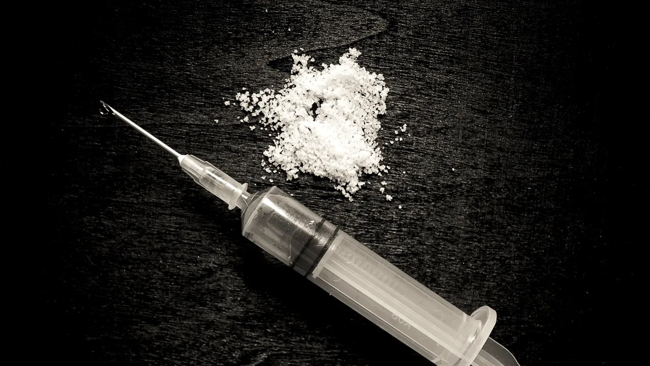 Ciolacu anunţă reorganizarea Agenţiei Naţionale Antidrog. Coordonarea politicilor antidrog, în atribuţia directă a Premierului