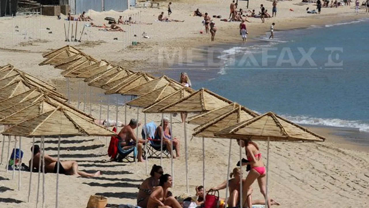 Asociaţia Agenţiilor de Turism dă în judecată MAE dacă nu transmite informaţiile oficiale despre litoralul bulgăresc