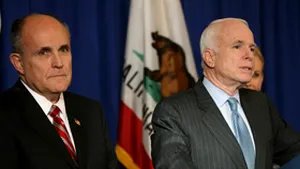 Rudy Giuliani şi-a anunţat retragerea din cursa pentru Casa Albă
