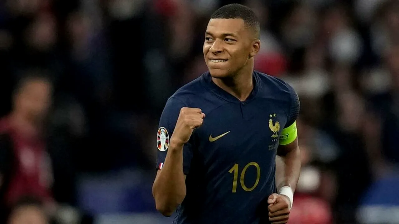 Kylian Mbappé, primul fotbalist al secolului XXI care atinge 400 de goluri înainte de a împlini 27 de ani