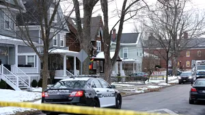 A fost drogată şi răpită, dar a fost salvată la timp. Poliţiştii s-au ajutat de o aplicaţie a telefonului victimei