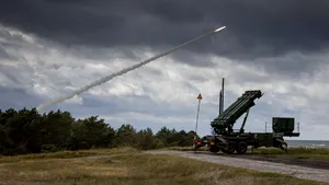 Polonia vrea să producă alături de SUA și Ucraina rachete pentru sistemele Patriot