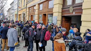 Protest la Cluj faţă de dorinţa Guvernului Ungariei de restructurare a Academiei Maghiare de Ştiinţe