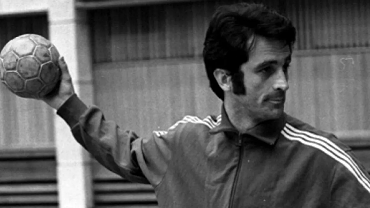 Cristian Gațu, „magicianul semicercului” și legenda handbalului românesc, împlinește 80 de ani
