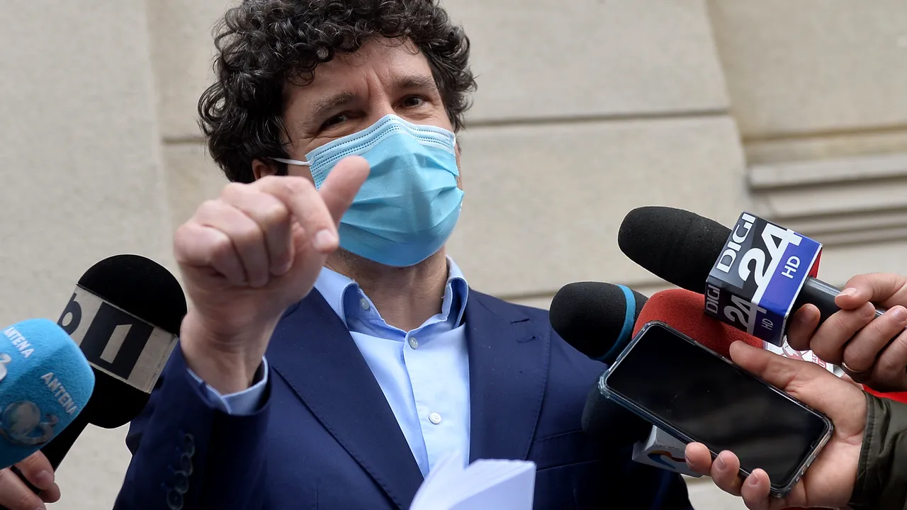 Nicuşor Dan anunţă că va discuta cu liderii PNL şi USR PLUS din Capitală pe tema bugetului