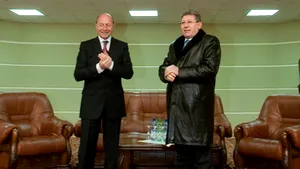 Mihai Ghimpu şi Traian Băsescu au avut o convorbire telefonică
