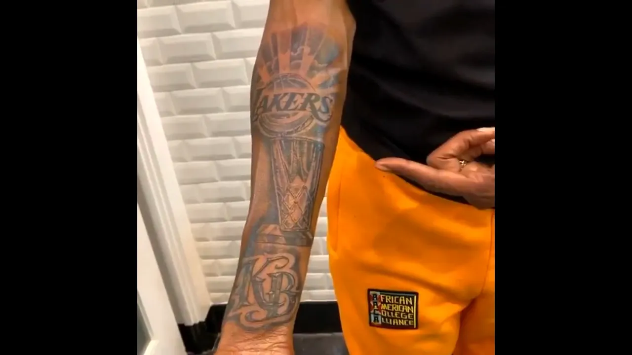 L.A. Ink: Snoop Dogg şi-a făcut un tatuaj în memoria lui Kobe Bryant