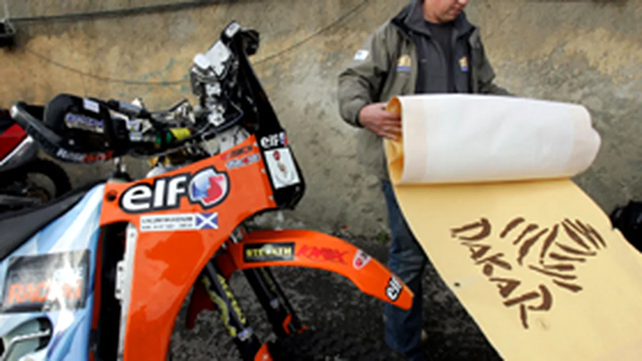 Organizatorii competiţiei Raliul Europei Centrale – Dakar Series inspectează traseul