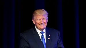DECLARAŢIA ZILEI: Discursul lui Donald Trump după câştigarea alegerilor prezidenţiale. Trump promite unificarea Statelor Unite, mulţumindu-i lui Hillary Clinton - VIDEO 