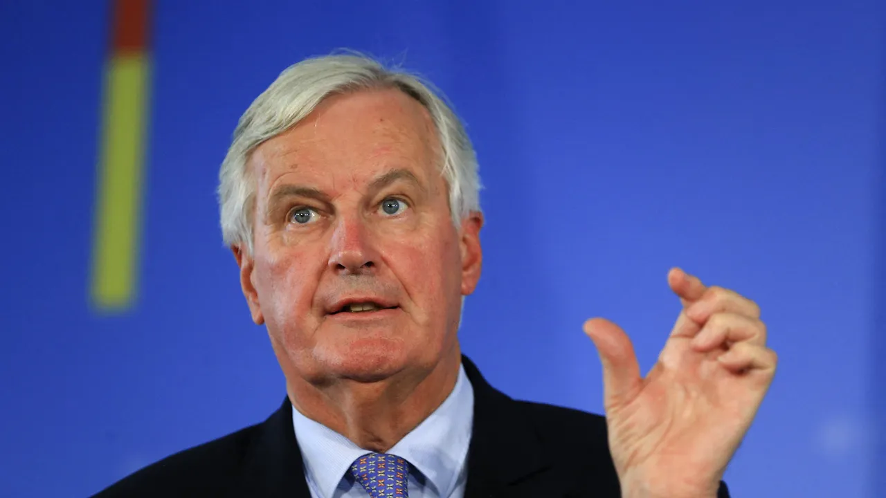 Macron îl ia în calcul pe Michel Barnier pentru funcţia de premier al Franţei