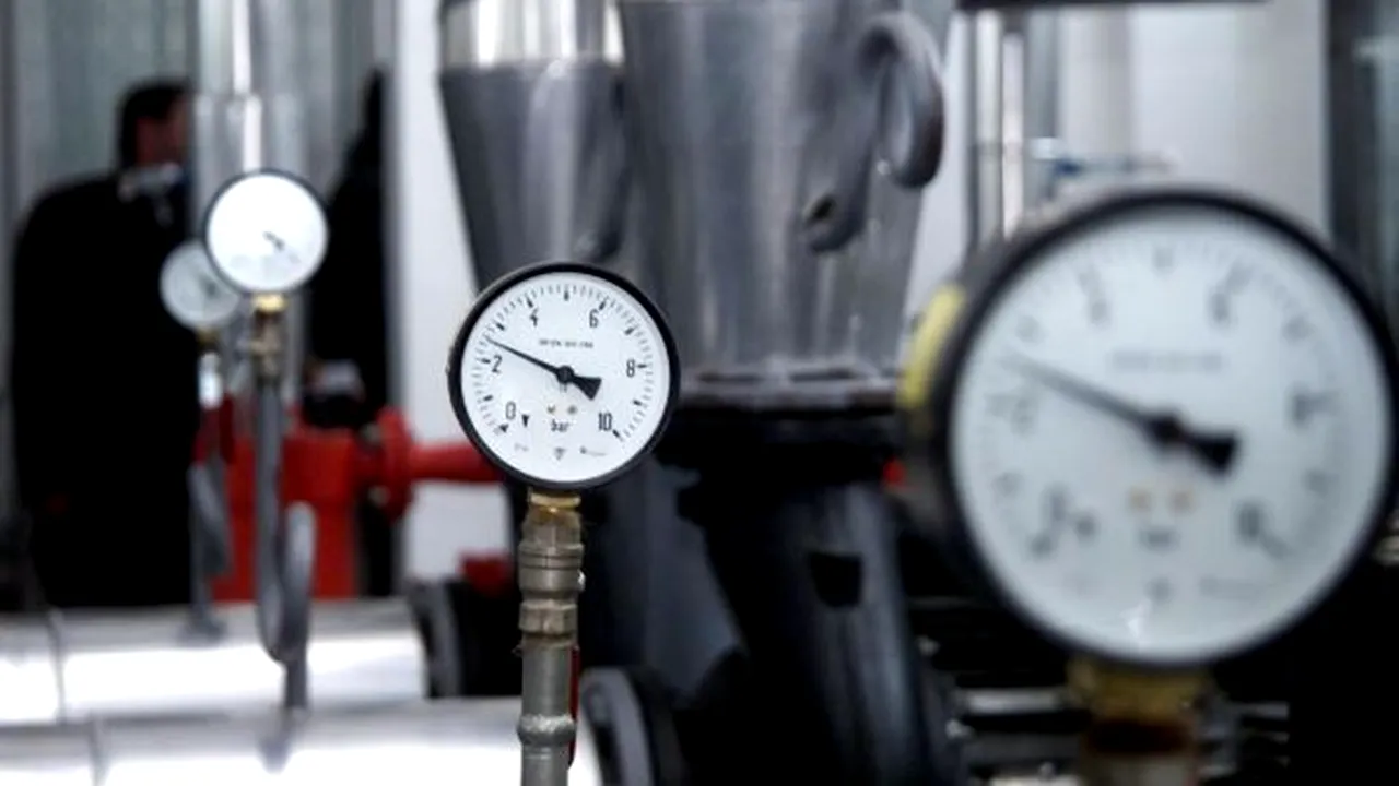 Anunţul ELCEN: Centralele funcţionează integral pe gaz natural. Ce spun despre staţiile de monitorizare a calităţii aerului din Capitală