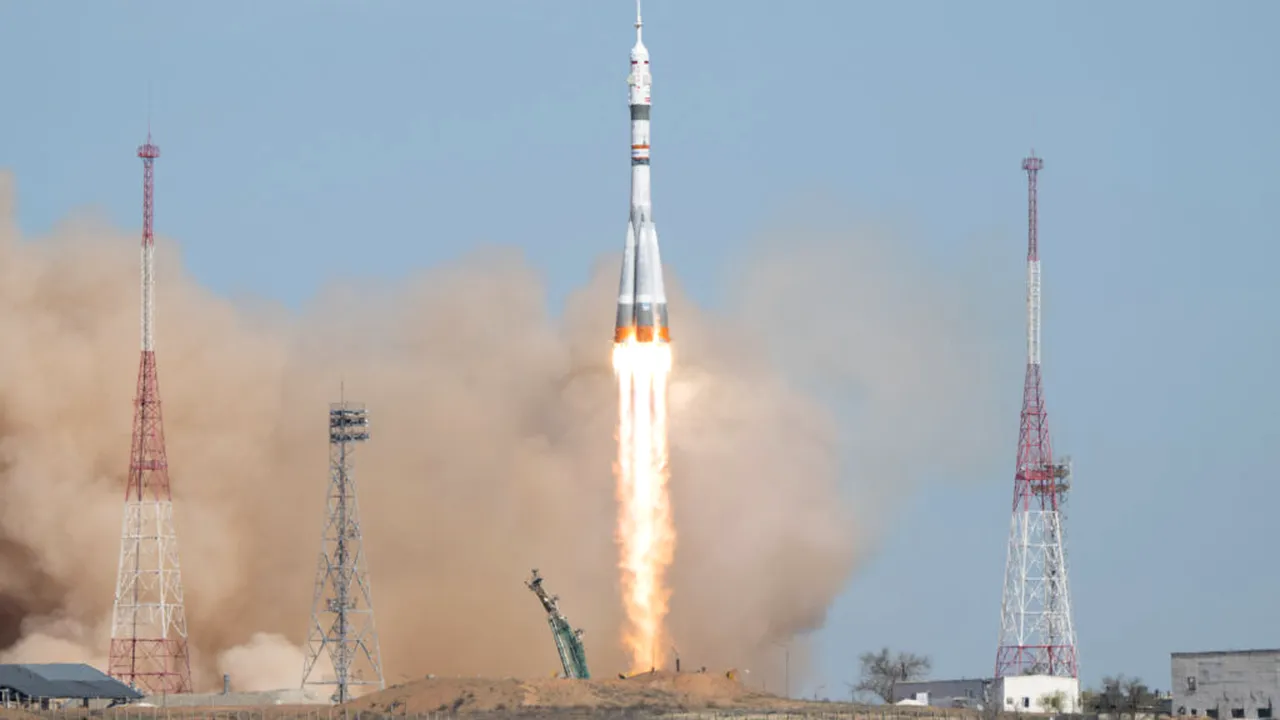 Kazahstanul își extinde ambițiile spațiale între Rusia și China