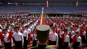 CULTUL COMUNISMULUI: Imagini din timpul ceremoniilor de îndoctrinare a copiilor din Coreea de Nord - FOTO, VIDEO