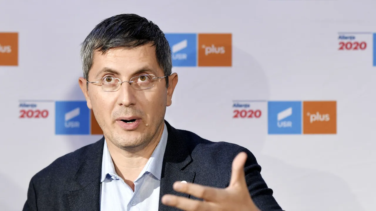 Barna: Domnule Orban, ar fi fost de preferat să vă asumaţi răspunderea şi pe alegerea primarilor în două tururi
