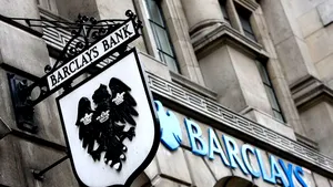 Banca britanică Barclays şi patru directori sunt acuzaţi de fraudă