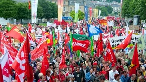Germania: Proteste faţă de planul de economii anunţat de guvernul cancelarului Angela Merkel