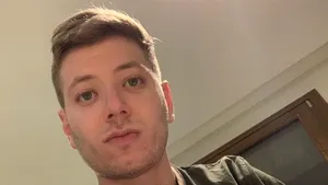 COMENTARIU Lelia Munteanu: Prinţişorul de la Ierusalim îi confecţionează Regelui Bibi imaginea de victimă a Statului