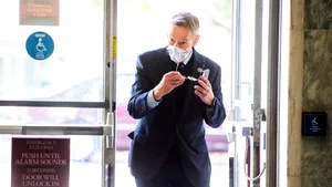 Vaccinul anti COVID-19 nu oferă garanţia imunităţii. Caz de infectare cu SARS-CoV-2, după administrarea ambelor doze Pfizer