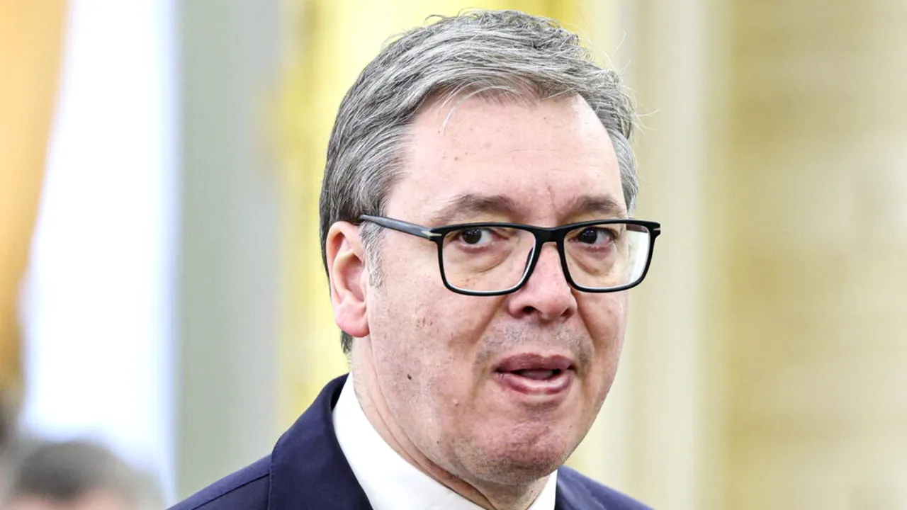 Președintele Serbiei, Aleksandar Vucic, anunță că va demisiona și va convoca alegeri anticipate