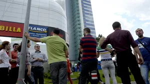 Starea de alertă: Noi reguli la serviciu. Angajatorii trebuie să asigure un interval de o oră la începerea şi la terminarea programului de muncă