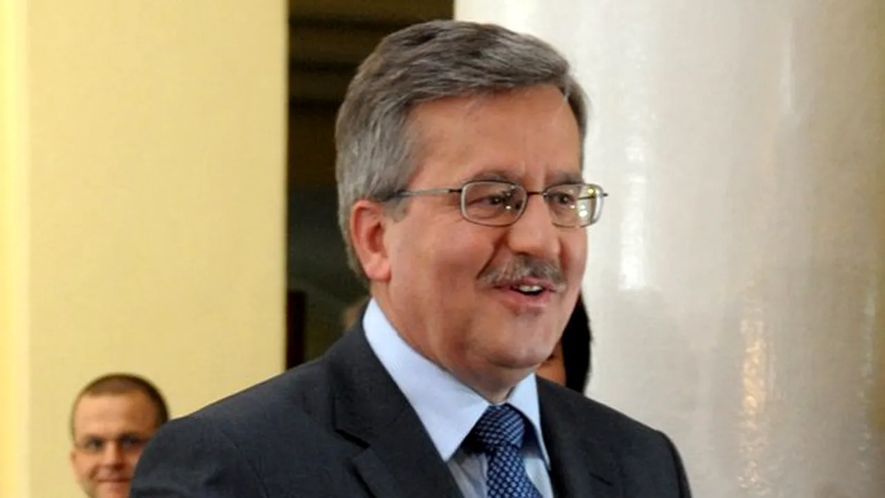 Bronislaw Komorowski obţine 52,63 la sută din voturi la alegerile din Polonia - rezultate parţiale