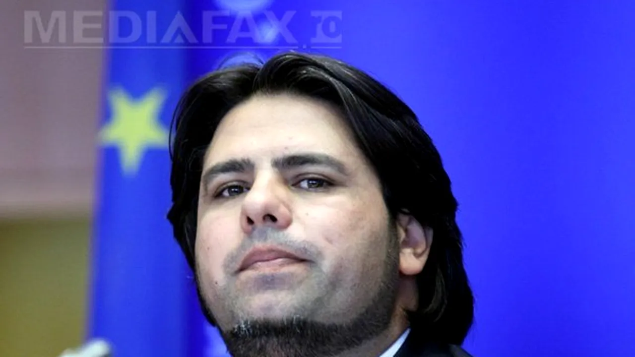 Costel Busuioc nu a promovat bacalaureatul nici în a doua sesiune, la română a luat 1,50