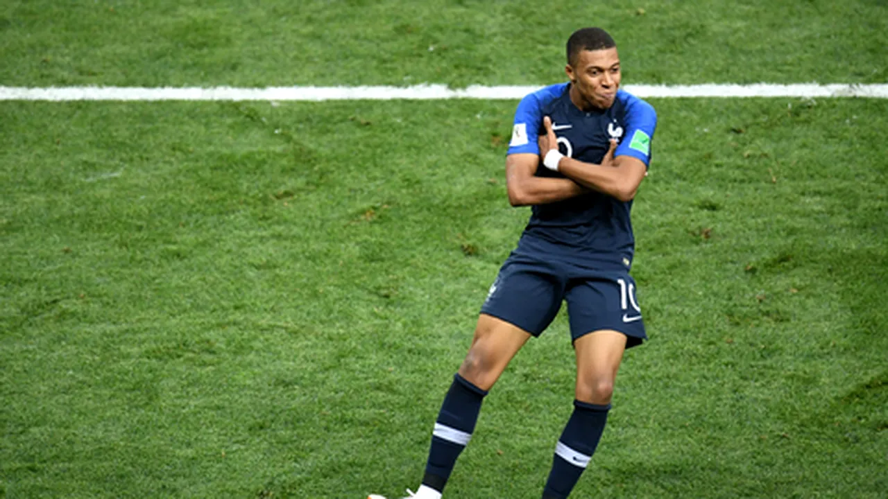 Fotbalistul Kylian Mbappe are COVID-19 