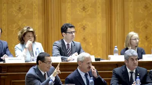 Moţiunea de cenzură împotriva Guvernului a fost RESPINSĂ. Ponta: Jenant să răspund unui candidat cu 3% şi unui liberal la Securitate