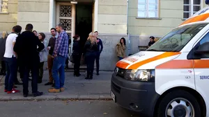 Peste 700 de candidaţi au dat examenul de rezidenţiat la Timişoara. Mulţi dintre viitorii medici vor să plece din ţară - GALERIE FOTO