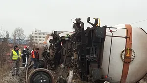 Accident feroviar | Două vagoane ale unui tren de marfă au deraiat în Constanţa | FOTO