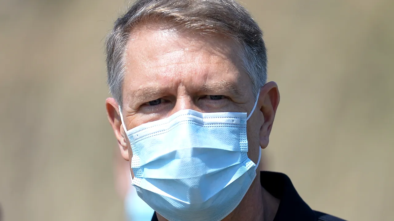Ion Cristoiu: Klaus Iohannis pregăteşte punerea între paranteze a Parlamentului Meu