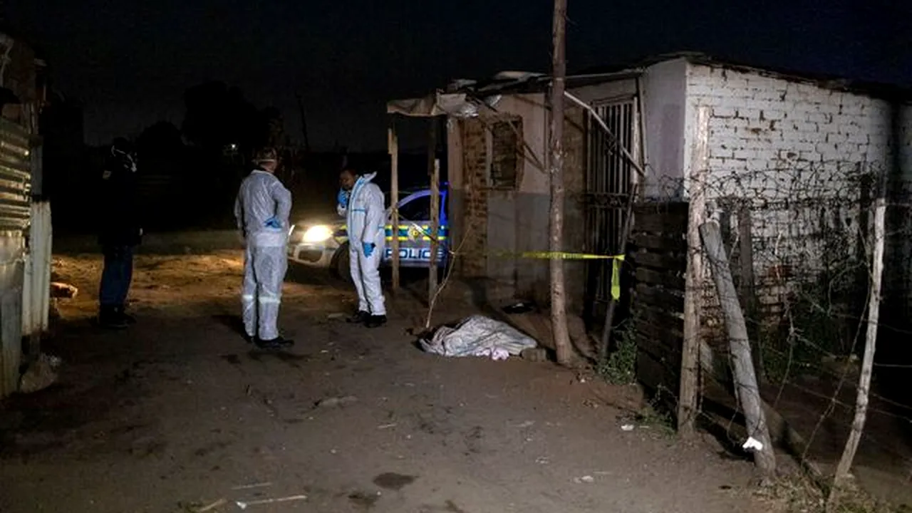 Cel puţin 16 persoane, printre care trei copii, au fost ucise de o scurgere de gaz în Africa de Sud