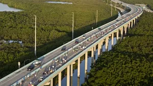 Autostrada peste ocean. Cum arată şoseaua care merge peste 100 de kilometri pe apă - FOTO, VIDEO
