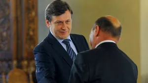 Antonescu: Am avut o întâlnire informală cu Băsescu