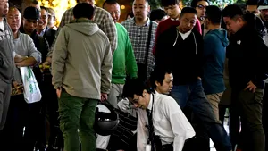 Japonia se luptă cu suicidul. Salvarea vine de la Ministrul Singurătăţii 