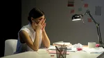 Statul pe scaun ar putea să micşoreze creierul