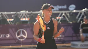Ana Bogdan iese la rampă, din nou, sub soarele New York-ului şi e gata pentru duelul care devine un clasic românesc în turul doi la US Open: 