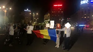 Orban, despre mitingul anti-mască: „Un protest la adresa propriei sănătăţi, un gest lipsit de noimă”