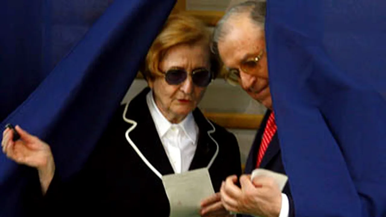 Ion şi Nina Iliescu au votat 