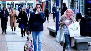 Jurnal de carantină al Anei din Londra. EPISODUL 1: Diverşi oameni m-au întrebat unde merg. Dar unde să merg? Aici e casa mea acum!