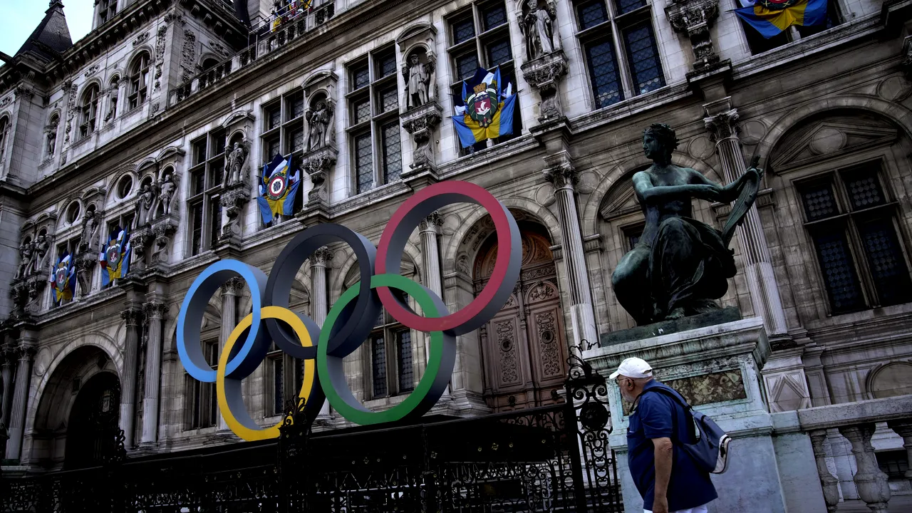 Vremea nefavorabilă ameninţă cu anularea evenimentului test de înot pentru Paris 2024